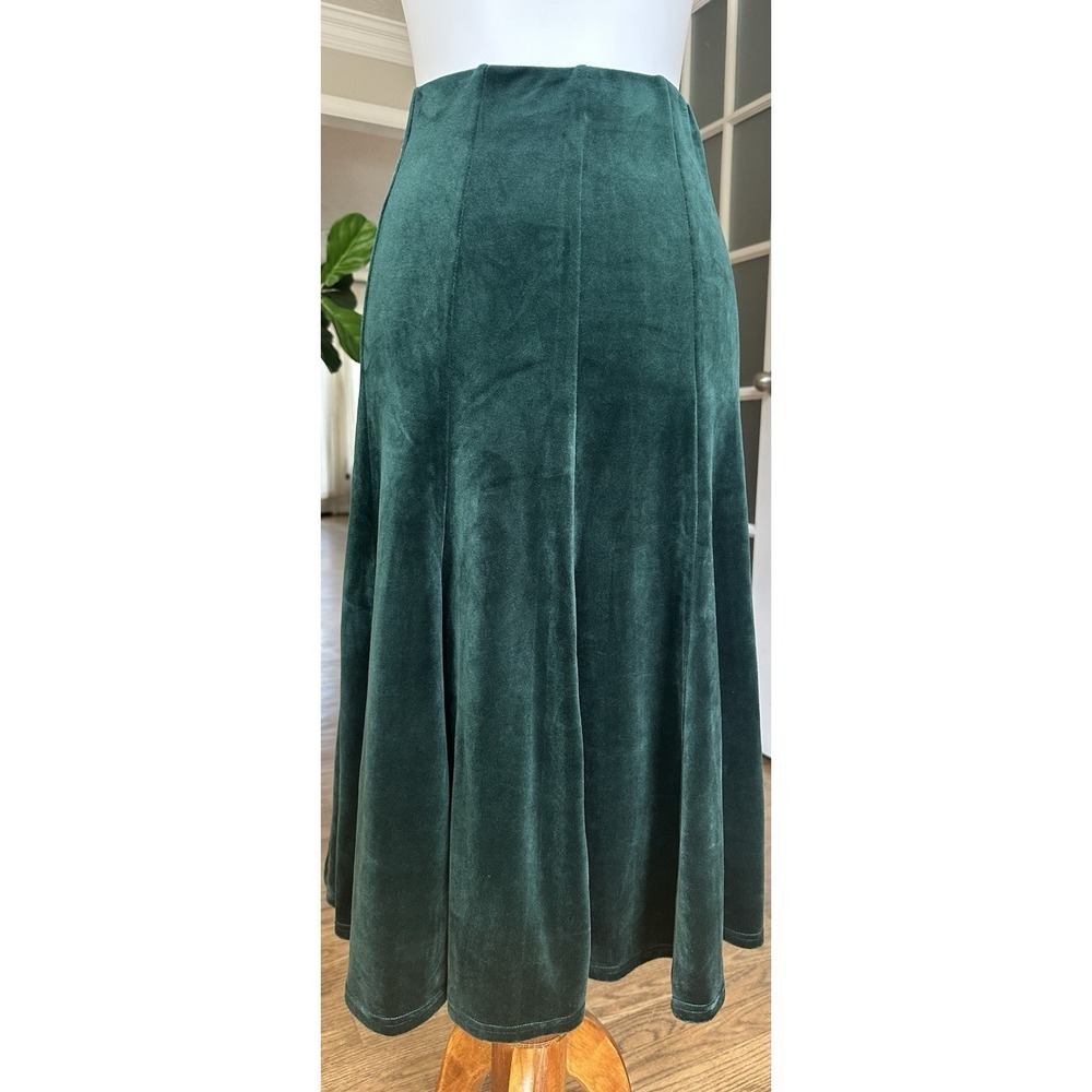 Green Velvet Midi Skirt XS High Waist Flowy A-Line Soft Holiday Party VTG Style